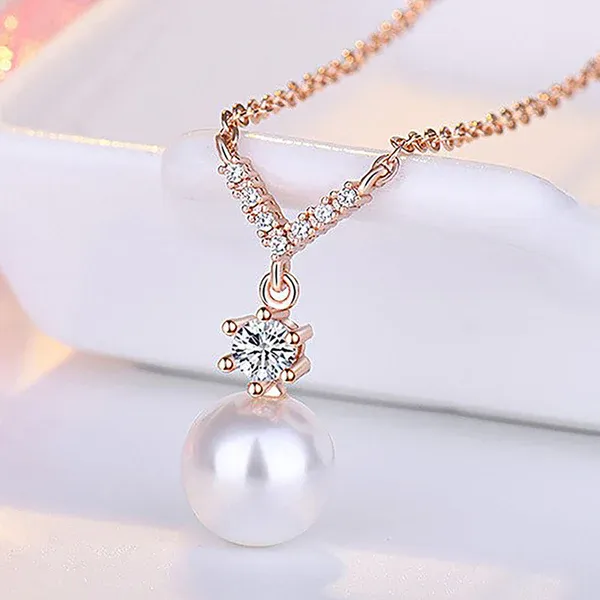 Luna Pearl Necklace | Stainless Steel | 18K Rose Gold Plated | Anti Tarnish