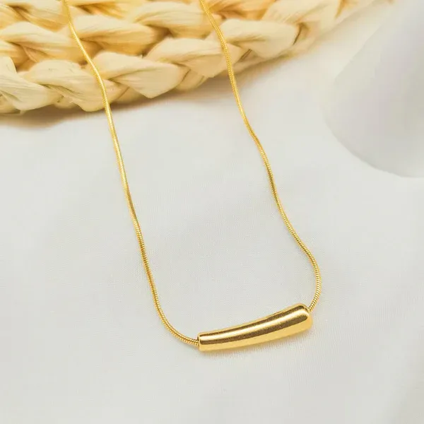 Aria Curved Bar Necklace | Stainless Steel | 18K Gold Plated | Anti Tarnish