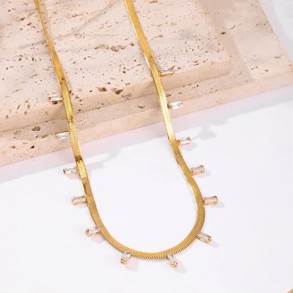 Kiara Baguette Herringbone Necklace | Stainless Steel | 18K Gold Plated | Anti Tarnish