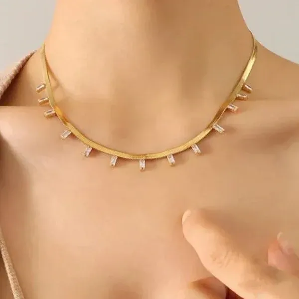 Kiara Baguette Herringbone Necklace | Stainless Steel | 18K Gold Plated | Anti Tarnish