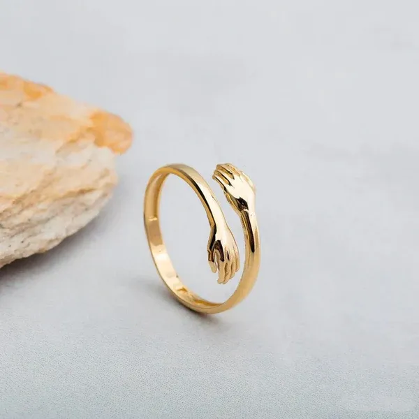 Amara Hug Ring | Stainless Steel | 18K Gold Plated | Anti Tarnish