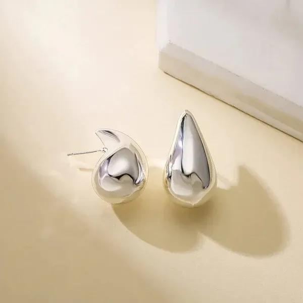 Freya Teardrop Earrings | Stainless Steel | 18K White Gold Plated | Anti Tarnish
