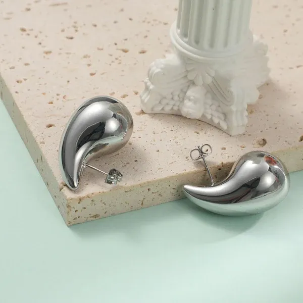 Freya Teardrop Earrings | Stainless Steel | 18K White Gold Plated | Anti Tarnish