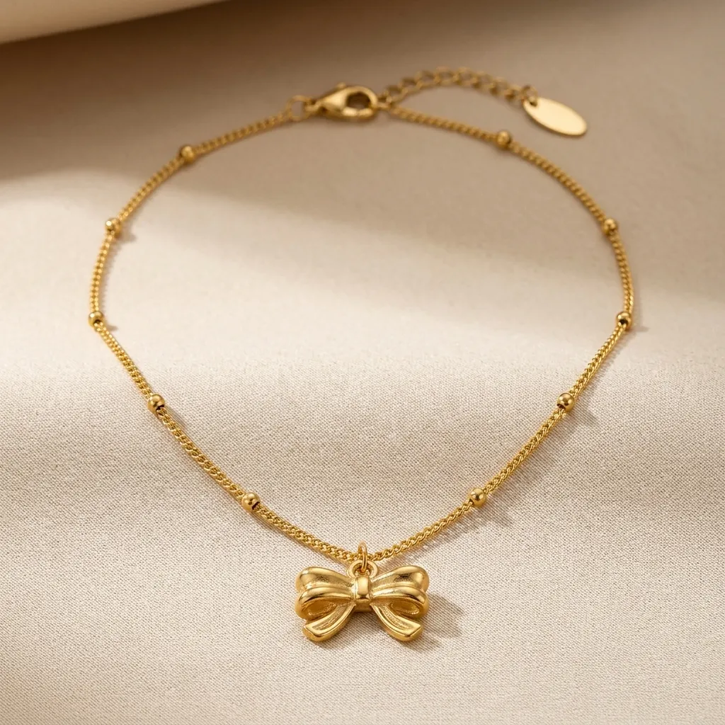 Clara Bow Necklace | Stainless Steel | 18K Gold Plated | Anti Tarnish