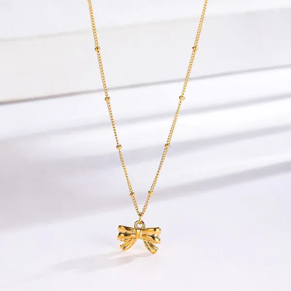Clara Bow Necklace | Stainless Steel | 18K Gold Plated | Anti Tarnish
