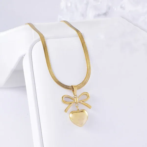Amelia Bow Heart Necklace | Stainless Steel | 18K Gold Plated | Anti Tarnish